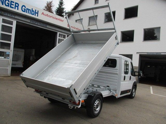 Fiat Ducato - Van jungkit: gambar 3 Fiat Ducato - Van jungkit: gambar 3