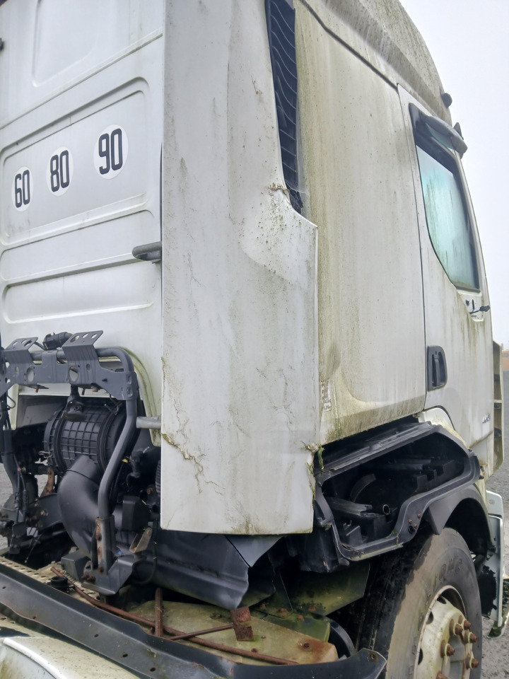 RENAULT PREMIUM 460DXI - Tractor head: gambar 2 RENAULT PREMIUM 460DXI - Tractor head: gambar 2