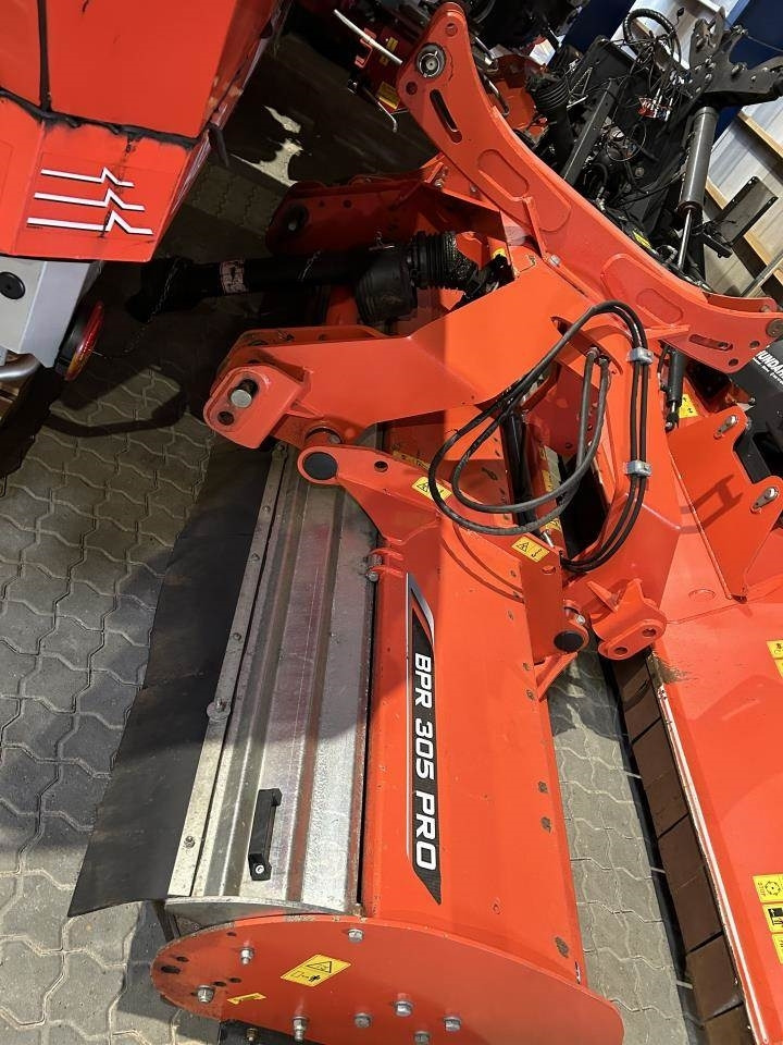 Kuhn BPR 305 PRO hammer - Mesin pemotong chopper: gambar 1 Kuhn BPR 305 PRO hammer - Mesin pemotong chopper: gambar 1