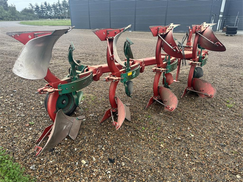 Kverneland F 160 - 4 FURET - Bajak: gambar 4 Kverneland F 160 - 4 FURET - Bajak: gambar 4