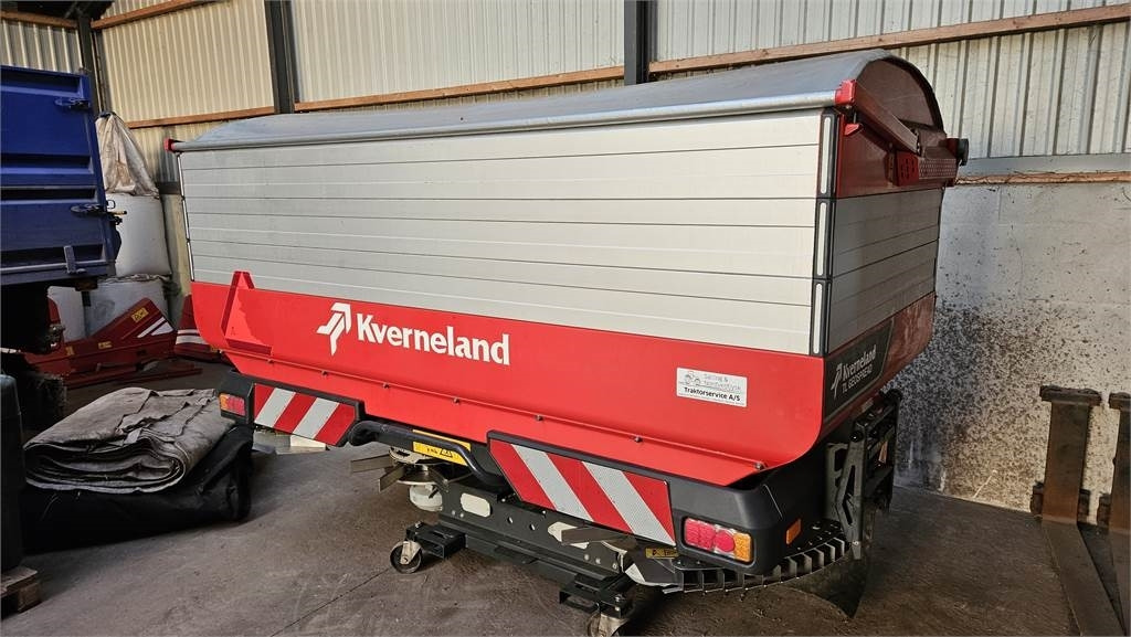 Kverneland TL-GEOSPREAD - Penyebar pupuk: gambar 1 Kverneland TL-GEOSPREAD - Penyebar pupuk: gambar 1