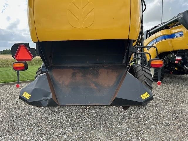 New Holland CX860 SLH - Pemanen gabungan: gambar 5 New Holland CX860 SLH - Pemanen gabungan: gambar 5