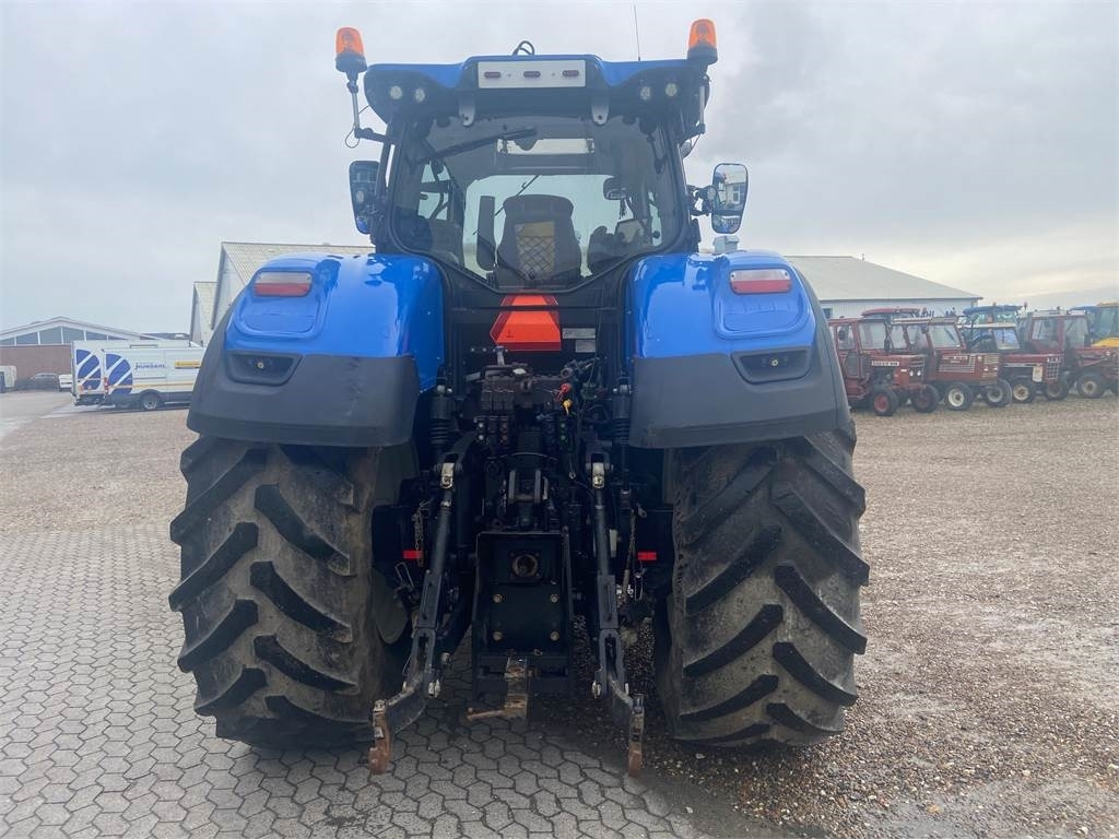 New Holland T7.315 AC  - Traktor: gambar 3 New Holland T7.315 AC  - Traktor: gambar 3