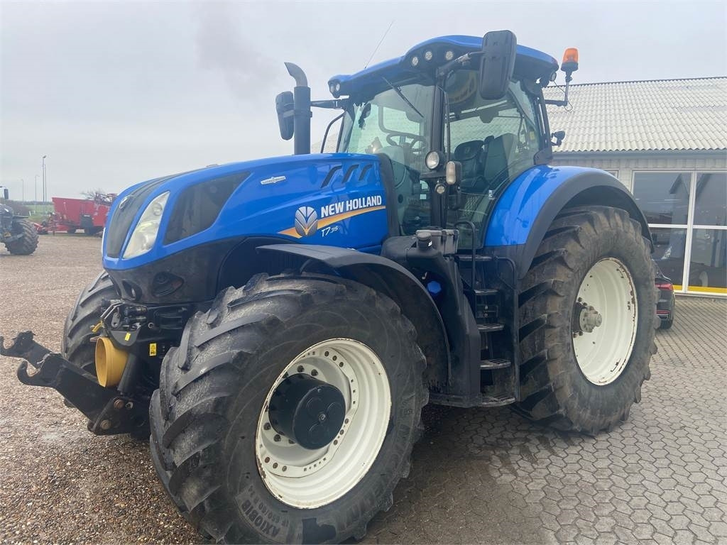 New Holland T7.315 AC  - Traktor: gambar 2 New Holland T7.315 AC  - Traktor: gambar 2