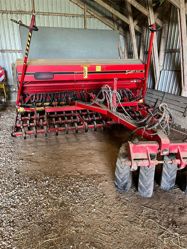 Vaderstad RAPID 400S - Menggabungkan bor benih: gambar 1 Vaderstad RAPID 400S - Menggabungkan bor benih: gambar 1