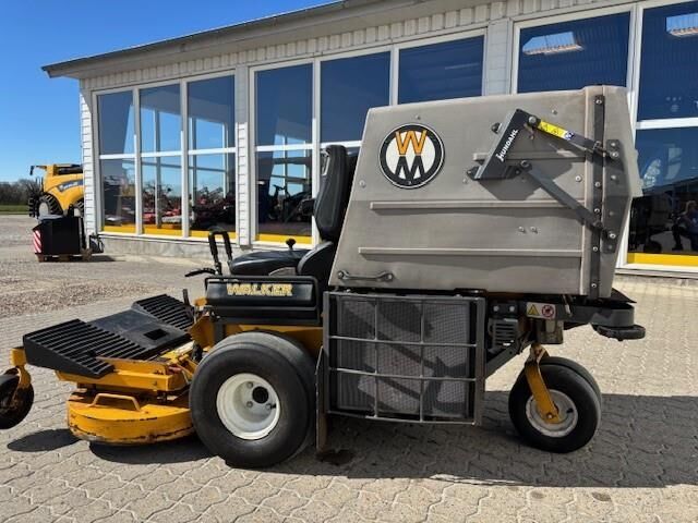 Walker D21D - Mesin pemotong padang rumput: gambar 5 Walker D21D - Mesin pemotong padang rumput: gambar 5
