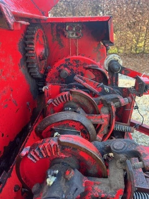 Welger AP61 PRESSER - Baler persegi: gambar 3 Welger AP61 PRESSER - Baler persegi: gambar 3