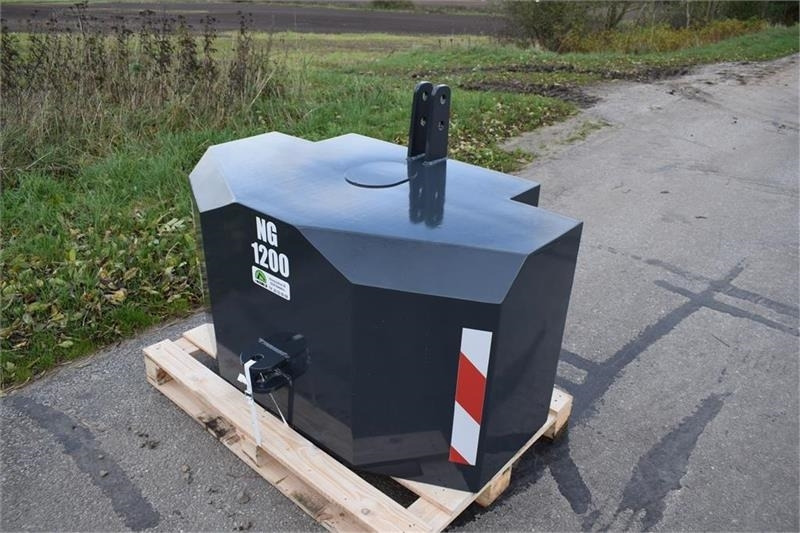- - - 1200 kilo J-Maskiner - Counterweight untuk Peralatan pertanian: gambar 2 - - - 1200 kilo J-Maskiner - Counterweight untuk Peralatan pertanian: gambar 2