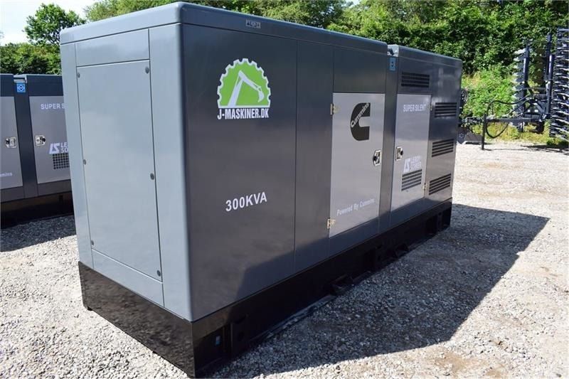 Cummins 300 kVa - Genset: gambar 3 Cummins 300 kVa - Genset: gambar 3