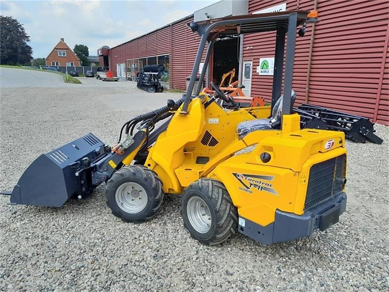 Eurotrac W11 Teleskop - Loader depan teleskopik: gambar 3 Eurotrac W11 Teleskop - Loader depan teleskopik: gambar 3
