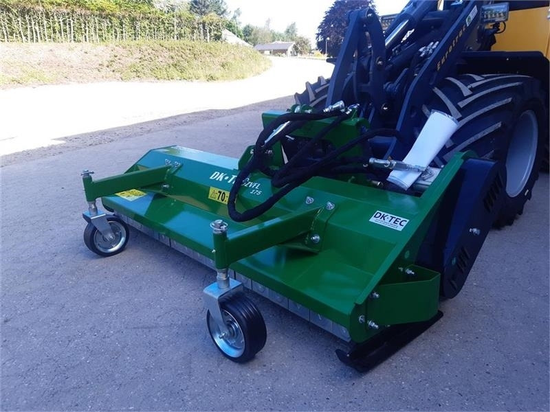 Eurotrac slagleklipper hydraulisk - Mesin pemotong chopper: gambar 4 Eurotrac slagleklipper hydraulisk - Mesin pemotong chopper: gambar 4