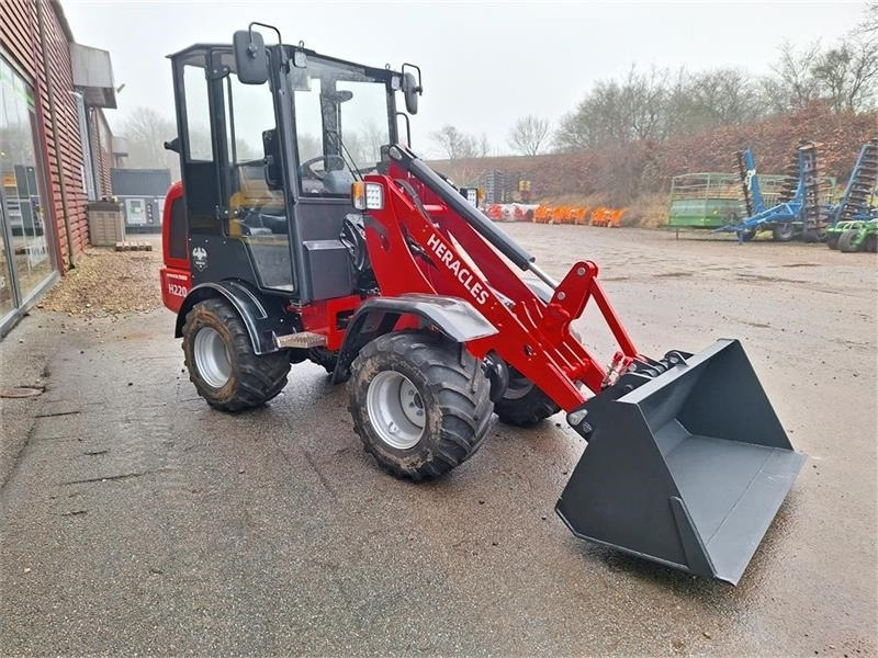 Heracles H220 - Pemuat ringkas: gambar 5 Heracles H220 - Pemuat ringkas: gambar 5
