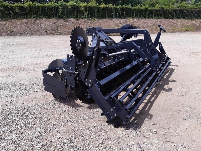 Inter-Tech Diskharve 4 meter J-Maskiner 4 meter med hydraulis - Garu cakram: gambar 5 Inter-Tech Diskharve 4 meter J-Maskiner 4 meter med hydraulis - Garu cakram: gambar 5