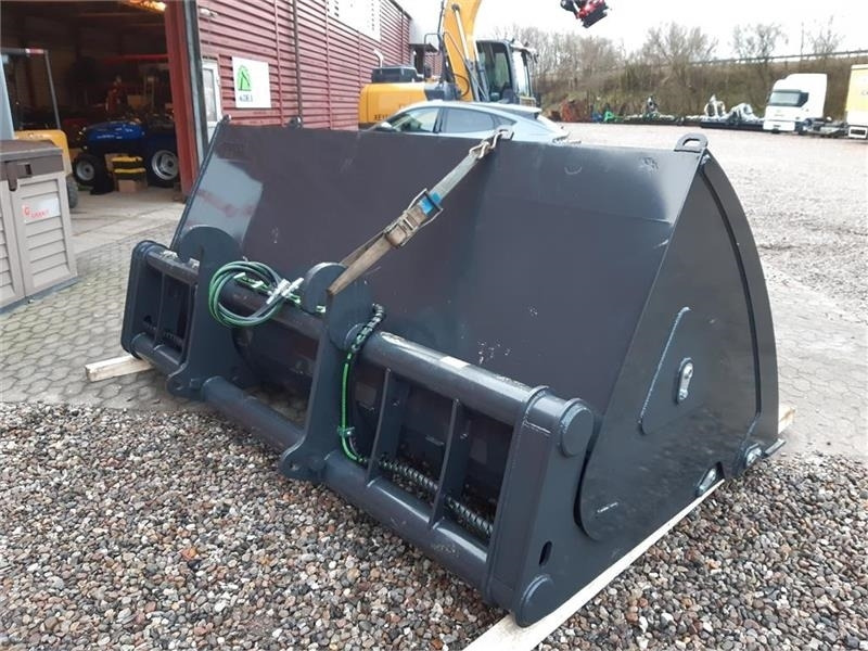 Inter-Tech højtipskovl inter-tech 3 meters - Ember loader: gambar 3 Inter-Tech højtipskovl inter-tech 3 meters - Ember loader: gambar 3