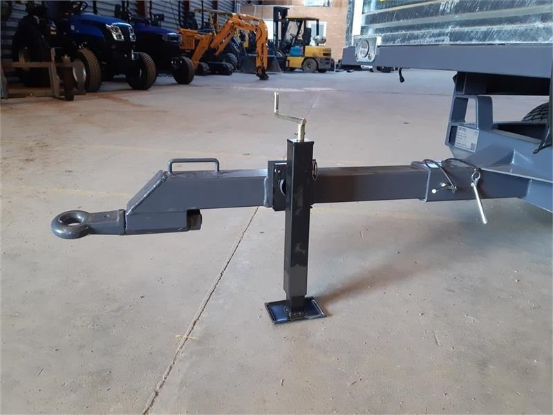 Dk-Tec 2 tons - Kendaraan Kota/ Khusus: gambar 5 Dk-Tec 2 tons - Kendaraan Kota/ Khusus: gambar 5