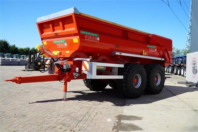 - - - VAIA n24 - Trailer jungkit: gambar 3 - - - VAIA n24 - Trailer jungkit: gambar 3