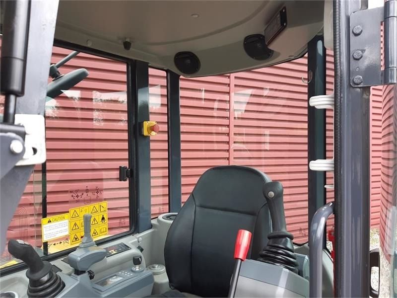 Ekskavator mini XCMG 4.2 tons: gambar 12