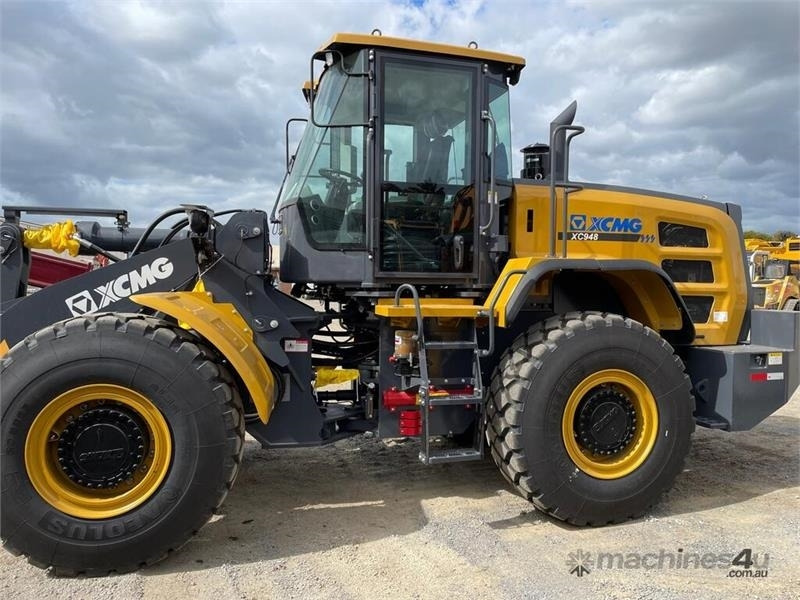 - - - XCMG 948 - Wheel loader: gambar 2 - - - XCMG 948 - Wheel loader: gambar 2
