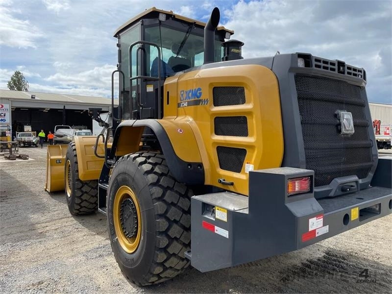 - - - XCMG 948 - Wheel loader: gambar 3 - - - XCMG 948 - Wheel loader: gambar 3