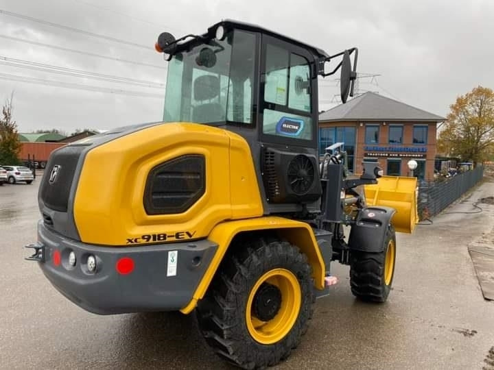 - - - XCMG ELEKTRISK 6.7 TONS - Wheel loader: gambar 2 - - - XCMG ELEKTRISK 6.7 TONS - Wheel loader: gambar 2