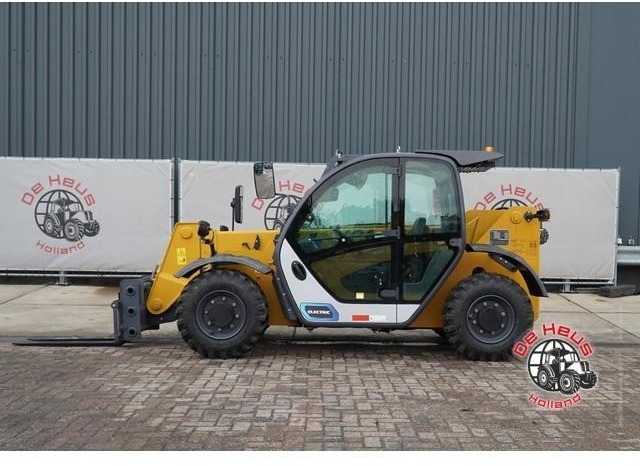 - - - XCMG XC6-2506E - Telehandler: gambar 2 - - - XCMG XC6-2506E - Telehandler: gambar 2