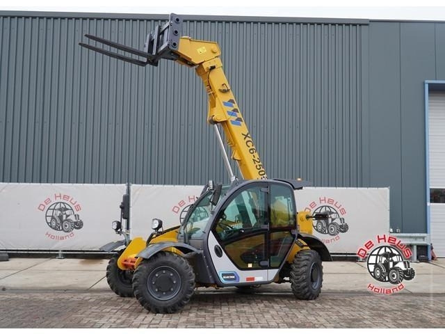 - - - XCMG XC6-2506E - Telehandler: gambar 1 - - - XCMG XC6-2506E - Telehandler: gambar 1