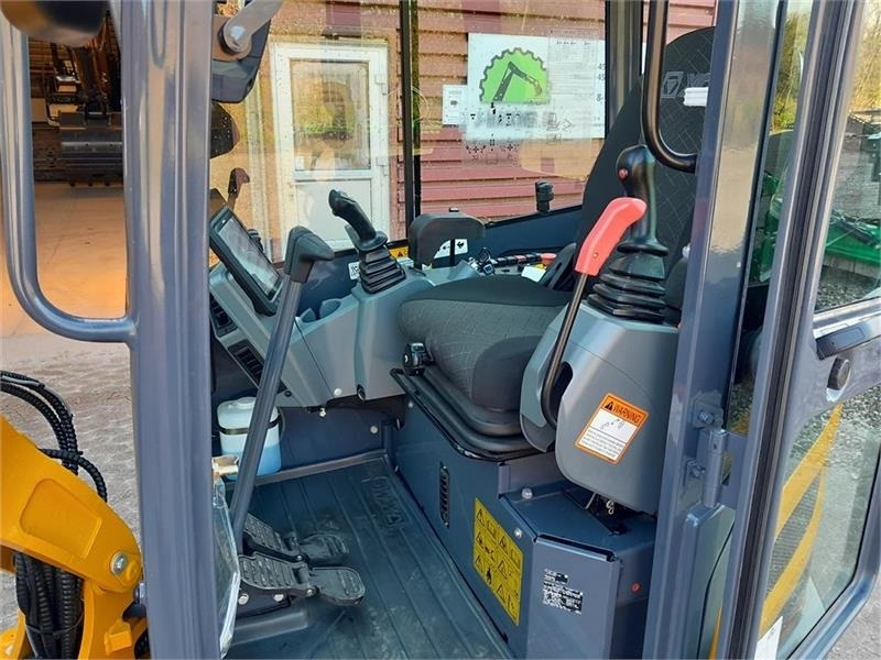 Ekskavator mini XCMG xe27e med rototilt: gambar 15