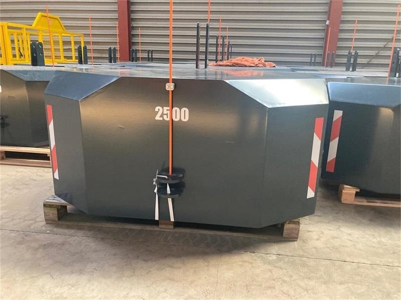 - - - j maskiner 2500KG - Counterweight: gambar 1 - - - j maskiner 2500KG - Counterweight: gambar 1