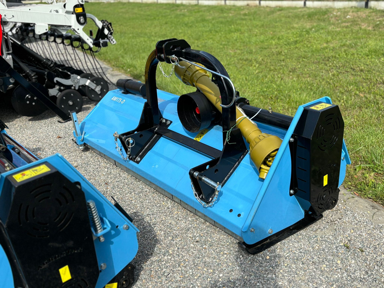 Agrostar AMD 155-175 - Mesin pemotong chopper/ Mulcher: gambar 2 Agrostar AMD 155-175 - Mesin pemotong chopper/ Mulcher: gambar 2