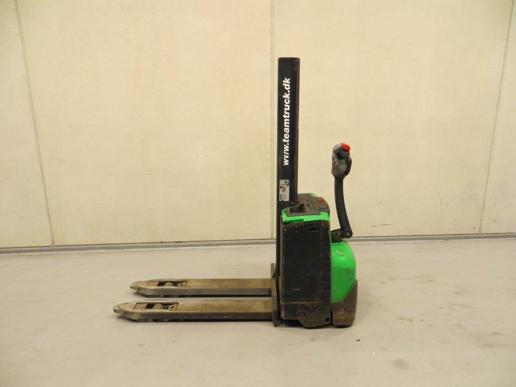 Cesab S208L - Penumpuk: gambar 2 Cesab S208L - Penumpuk: gambar 2