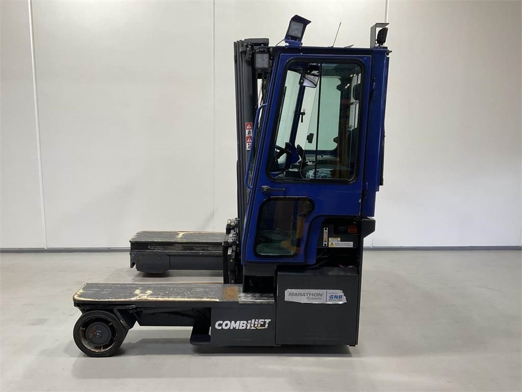 Combilift C4000ET - Loader empat arah: gambar 3 Combilift C4000ET - Loader empat arah: gambar 3