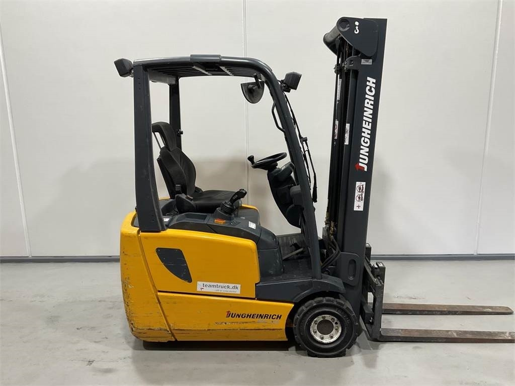 Jungheinrich EFG 213 - Forklift listrik: gambar 1 Jungheinrich EFG 213 - Forklift listrik: gambar 1