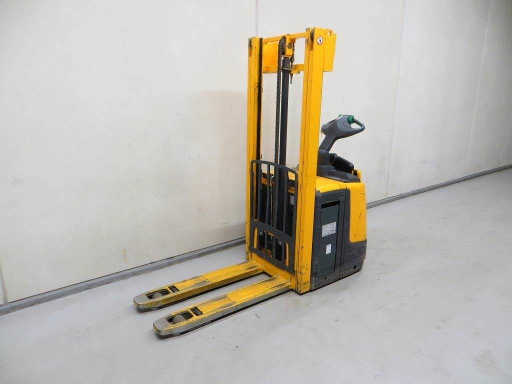 Jungheinrich ERC 212Z - Penumpuk: gambar 3 Jungheinrich ERC 212Z - Penumpuk: gambar 3