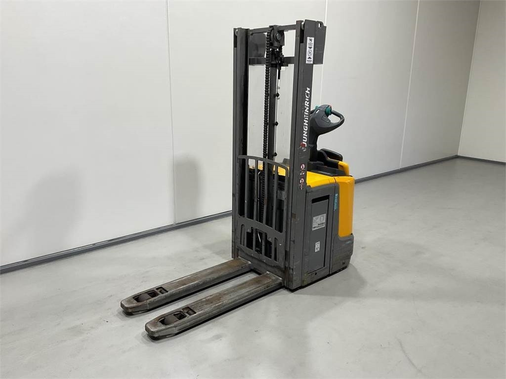 Jungheinrich ERC 212Z - Penumpuk: gambar 4 Jungheinrich ERC 212Z - Penumpuk: gambar 4