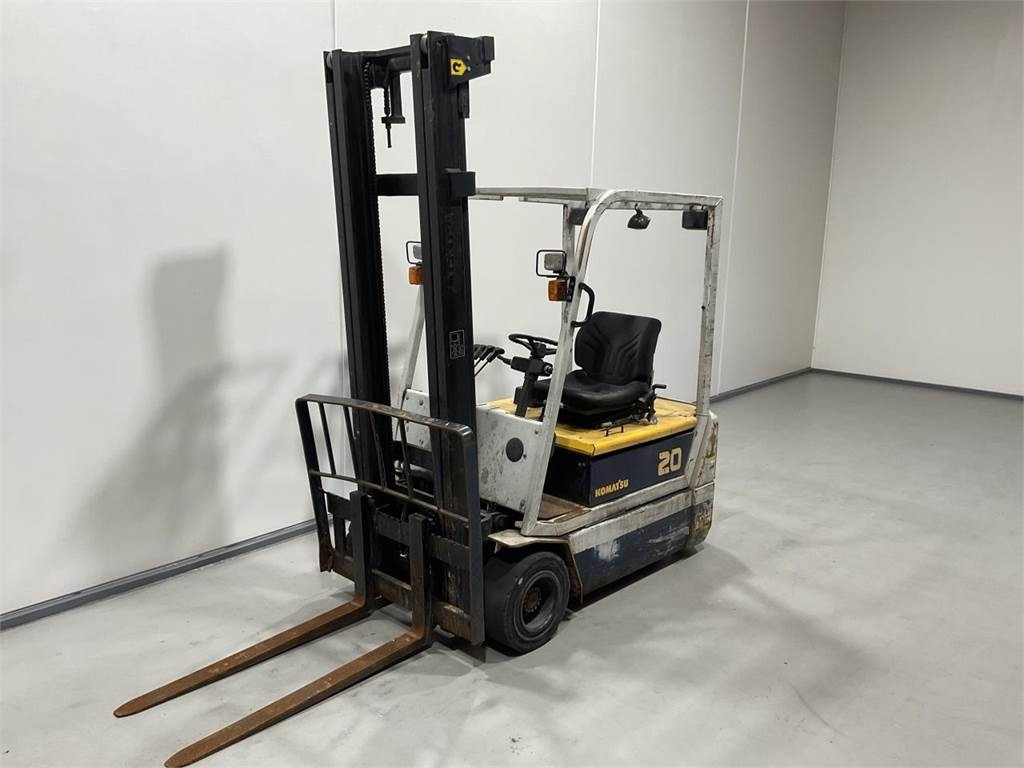 Komatsu FB20M-2E - Forklift listrik: gambar 4 Komatsu FB20M-2E - Forklift listrik: gambar 4