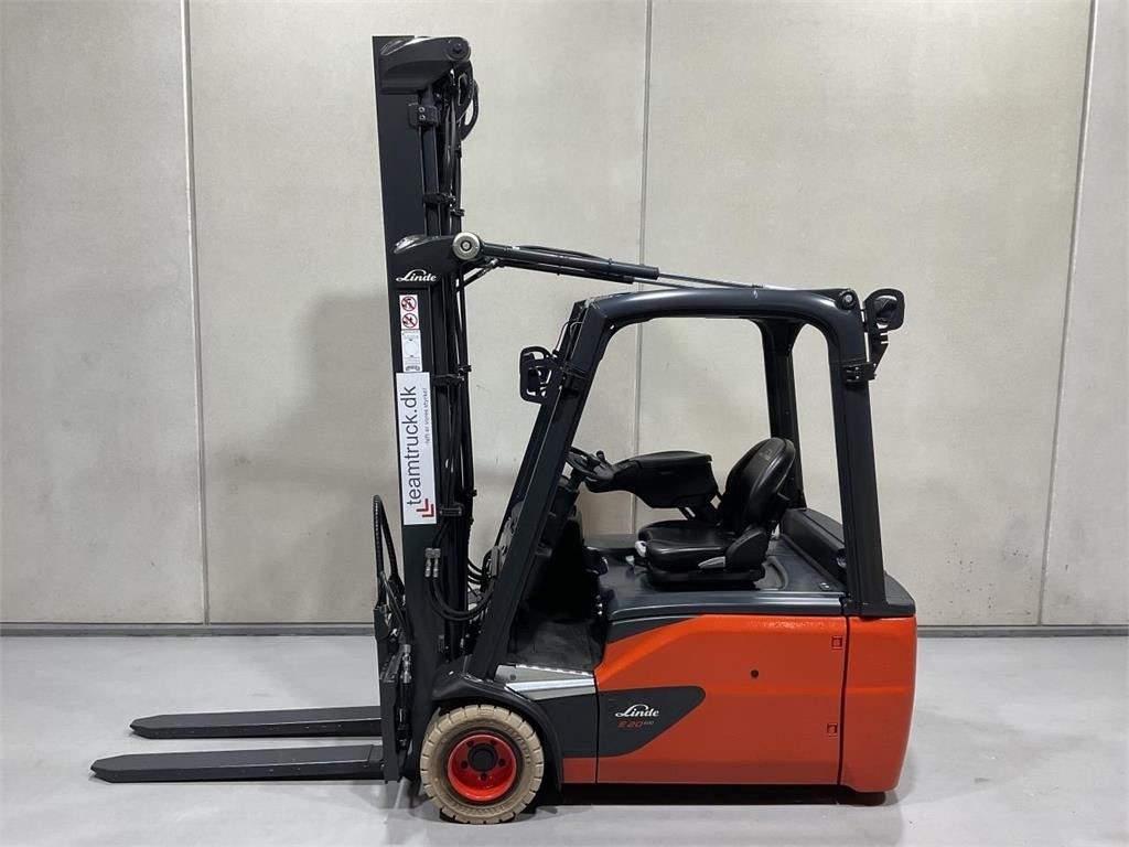 Linde E20-02 - Forklift listrik: gambar 3 Linde E20-02 - Forklift listrik: gambar 3