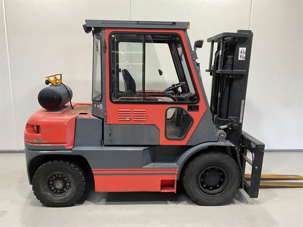 Tailift FG40 - Forklift LPG: gambar 1 Tailift FG40 - Forklift LPG: gambar 1