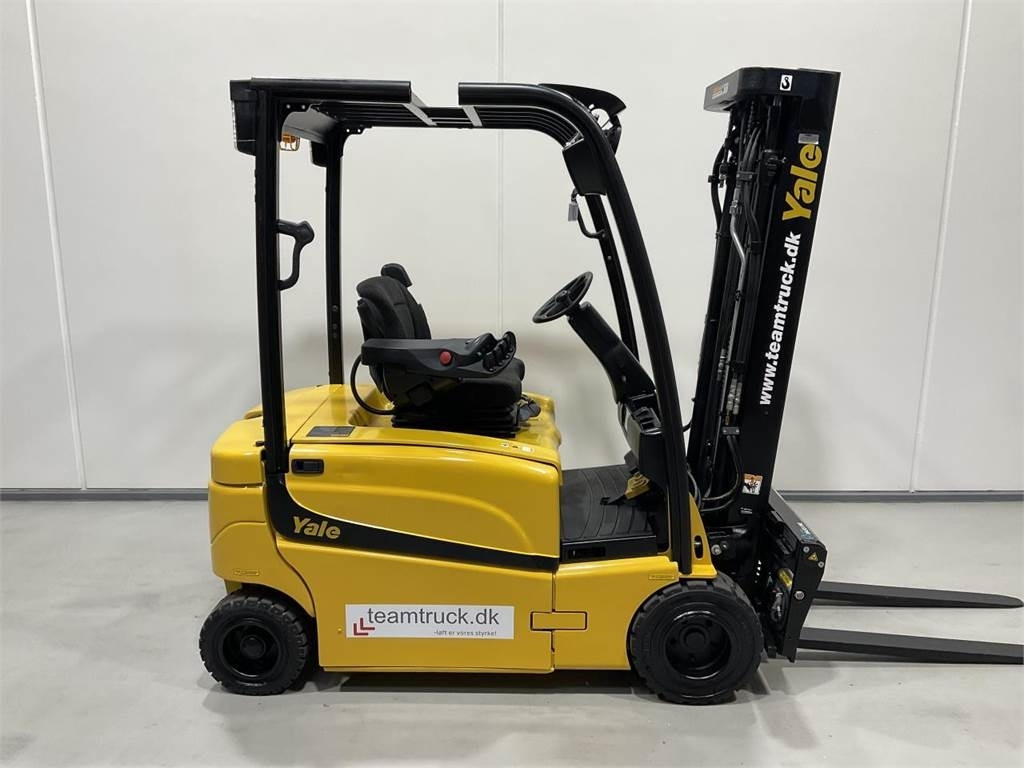 Yale ERP18VF - Forklift listrik: gambar 1 Yale ERP18VF - Forklift listrik: gambar 1