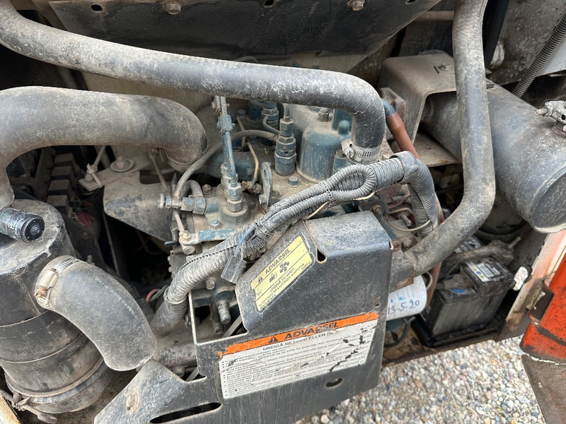 Skid steer Bobcat 553: gambar 6