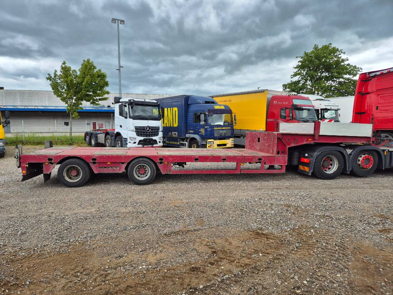 Semi-trailer low bed Faymonville 2 axle hydraulic steering // Machinetrailer: gambar 1