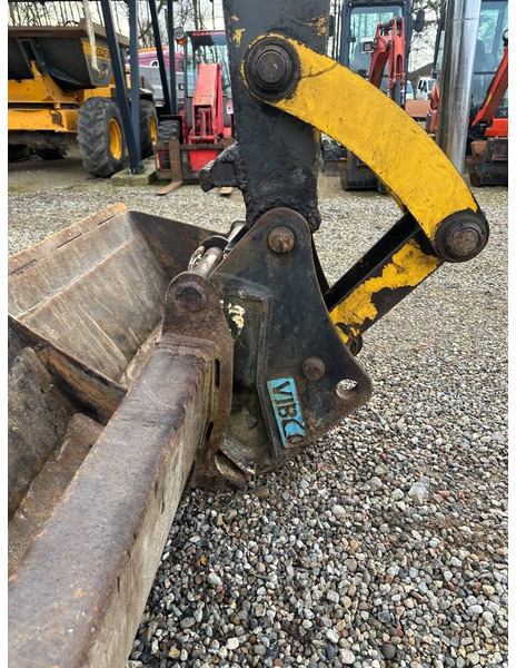 Komatsu PC 75 - Ekskavator mini: gambar 4 Komatsu PC 75 - Ekskavator mini: gambar 4