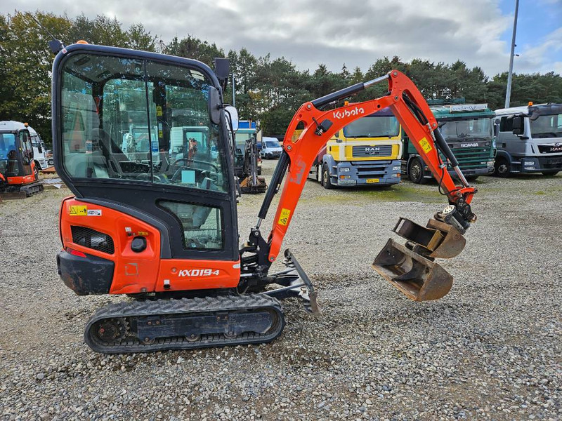 Kubota KX 19-4 //Tiltman // 3 buckets - Ekskavator mini: gambar 4 Kubota KX 19-4 //Tiltman // 3 buckets - Ekskavator mini: gambar 4