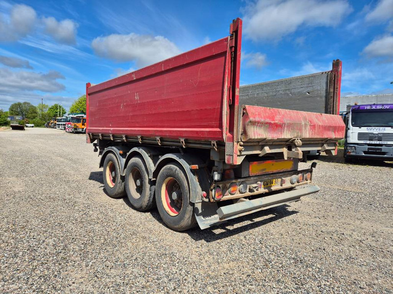 Nopa 3 axle tipper - Trailer jungkit: gambar 1 Nopa 3 axle tipper - Trailer jungkit: gambar 1