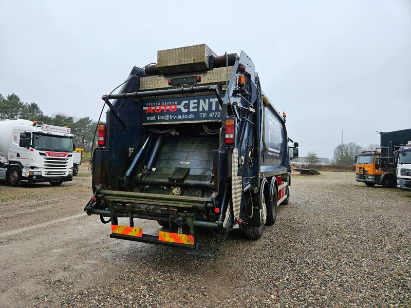 Scania P 320 6x2/4 - Norba 22 m3 (2016) - Truk sampah: gambar 5 Scania P 320 6x2/4 - Norba 22 m3 (2016) - Truk sampah: gambar 5