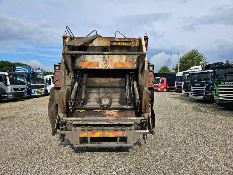 Scania P270 6x2/4 Müllwagen / garbagetruck - Truk sampah: gambar 4 Scania P270 6x2/4 Müllwagen / garbagetruck - Truk sampah: gambar 4
