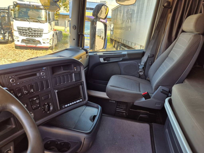 Leasing Scania R 410 6x2/4 // Hook // Kroghejs Scania R 410 6x2/4 // Hook // Kroghejs: gambar 17 Leasing Scania R 410 6x2/4 // Hook // Kroghejs Scania R 410 6x2/4 // Hook // Kroghejs: gambar 17