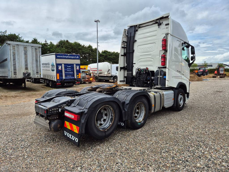 Volvo FH 500 6x2 // Double boogie // - Tractor head: gambar 5 Volvo FH 500 6x2 // Double boogie // - Tractor head: gambar 5