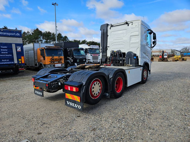 Volvo FH 500 // 6x2 // Hydraulik // ACC - Tractor head: gambar 5 Volvo FH 500 // 6x2 // Hydraulik // ACC - Tractor head: gambar 5