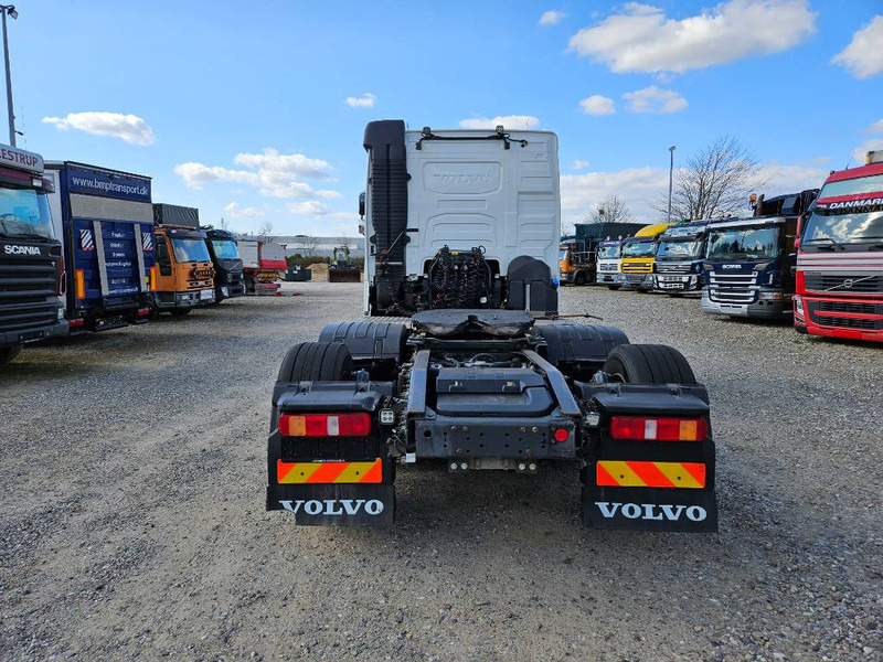 Volvo FH 500 // 6x2 // Hydraulik // ACC - Tractor head: gambar 5 Volvo FH 500 // 6x2 // Hydraulik // ACC - Tractor head: gambar 5