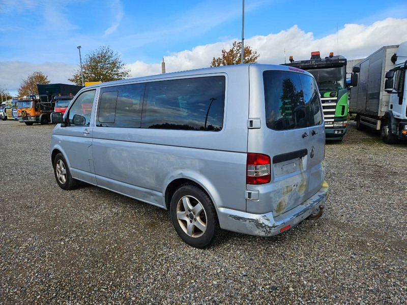 Volkswagen Caravelle 2,5 TDi 130 lang 10prs 5d - Mobil: gambar 3 Volkswagen Caravelle 2,5 TDi 130 lang 10prs 5d - Mobil: gambar 3